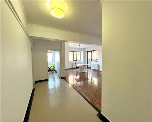 Apartament 3 camere, decomandat, 9 Mai , Ploiesti