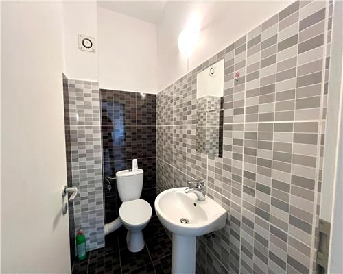Apartament 3 camere, decomandat, 9 Mai , Ploiesti