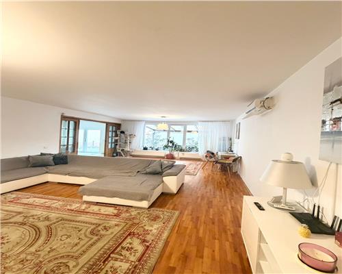Casa 5 camere lux , cu garaj , beci ,  Ploiesti , ultracentral