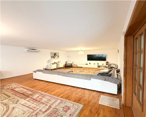 Casa 5 camere lux , cu garaj , beci ,  Ploiesti , ultracentral