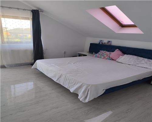 VIla spatioasa 250 mp Baicoi Ciresi