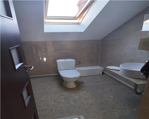 VIla spatioasa 250 mp Baicoi Ciresi