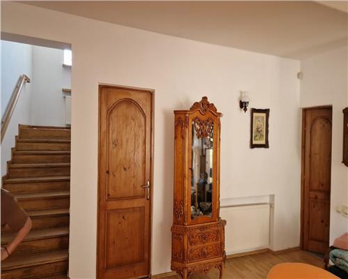 Vila  Provita de  Jos 380mp