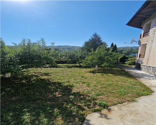 Vila  Provita de  Jos 380mp