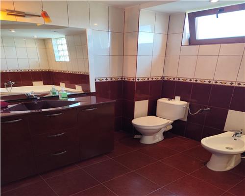 Vila Goruna central 330 mp s.c.