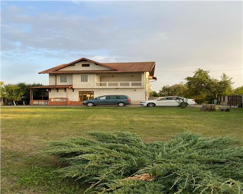 Vila Goruna central 330 mp s.c.