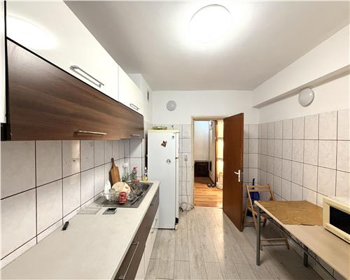 Apartament 3 camere, 2 bai, Cantacuzino, Ploiesti