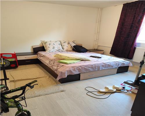 Ploiesti, 54mp, 2 camere,Zona Sud  spital Petrolul