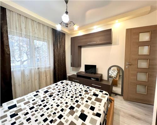 Apartament 2 camere, decomandat, zona 9 mai, Ploiesti
