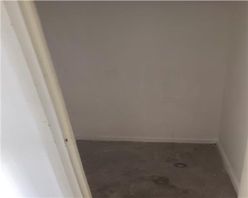 Podu Inalt 3 camere etaj 4