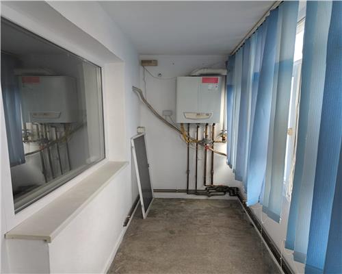 Podu Inalt 3 camere etaj 4