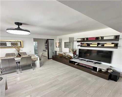 Apartament renovat complet 2 camere Plopeni