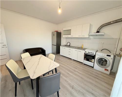 Apartament 3 camere, in Ploiesti, zona Gara de Nord, Valeni