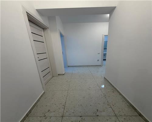 Apartament 3 camere, in Ploiesti, zona Gara de Nord, Valeni