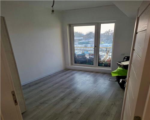 Apartament 3 camere, in Ploiesti, zona Gara de Nord, Valeni