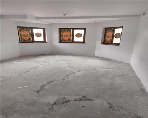 Spatiu comercial de inchiriat central Baicoi