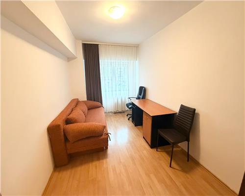 Apartament 3 camere, decomandat, Ploiesti, zona Gh. Doja.