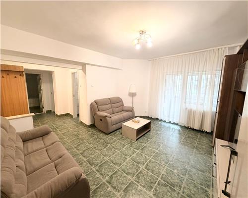 Apartament 3 camere, decomandat, Ploiesti, zona Gh. Doja.