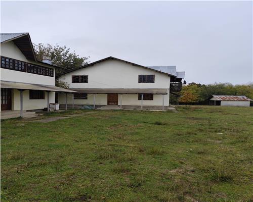 Vila Teisani sat Stubeiu 11250 mp