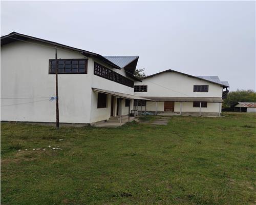 Vila Teisani sat Stubeiu 11250 mp