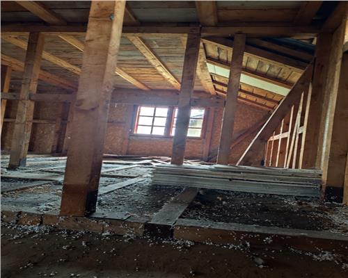 Vila Teisani sat Stubeiu 11250 mp