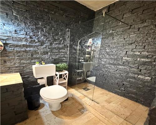 Apartament 2 camere, parcare proprie, bloc 2015, Ploiesti, zona Lupeni