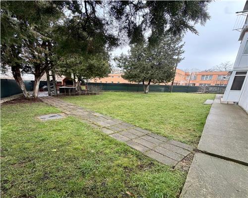 Apartament 2 camere, parcare proprie, bloc 2015, Ploiesti, zona Lupeni