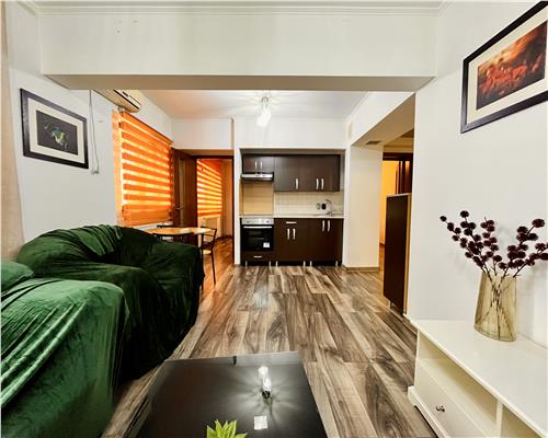 Apartament 2 camere, bloc 1983,  Ploiesti, zona Republicii