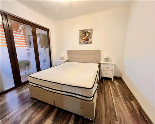Apartament 2 camere, bloc 1983,  Ploiesti, zona Republicii