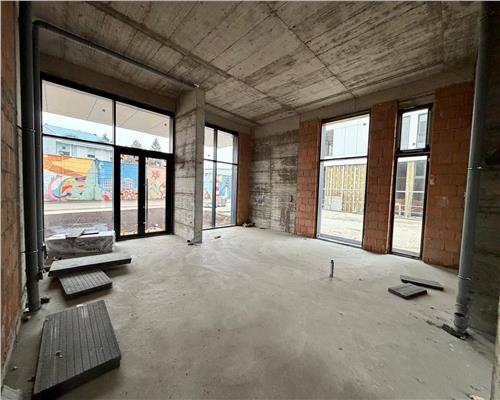 Spatiu comercial parter de bloc, Ploiesti, Albert.