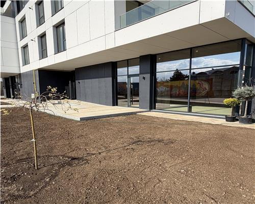 Spatiu comercial parter de bloc, Ploiesti, Albert.