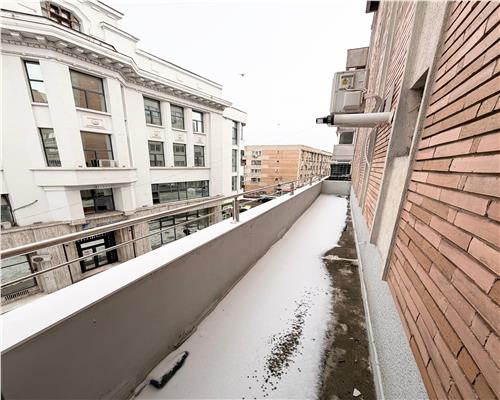 Spatiu comercial , etaj 2 , ultracentral , Ploiesti