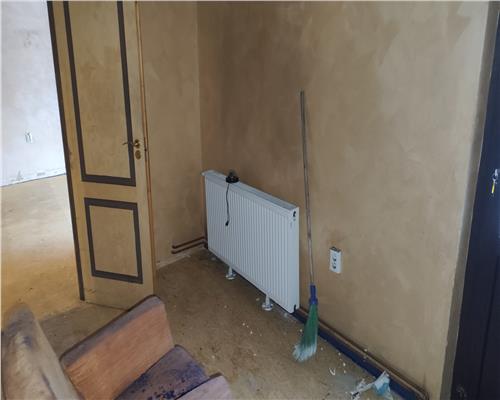 Ultracentral Spatiu Comercial 503 mp