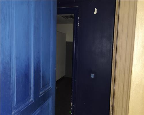 Ultracentral Spatiu Comercial 503 mp