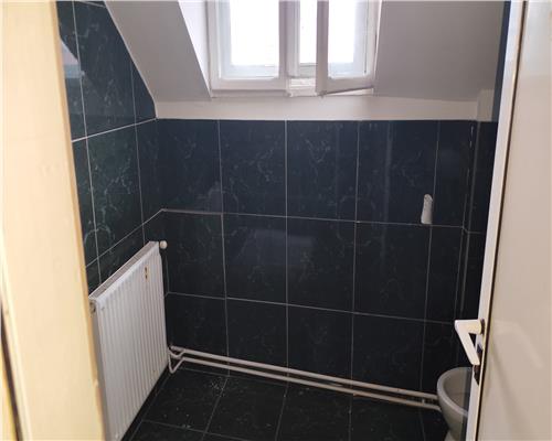 Ultracentral Spatiu Comercial 503 mp