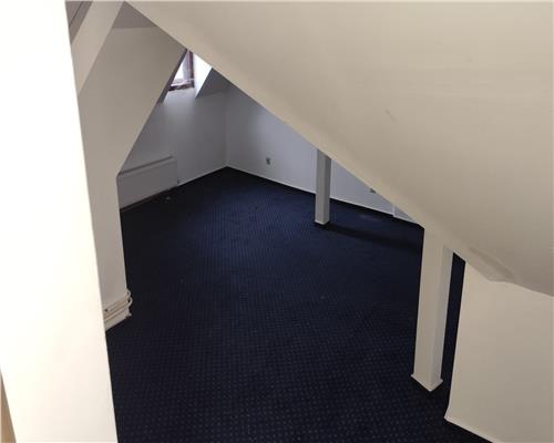 Ultracentral Spatiu Comercial 503 mp