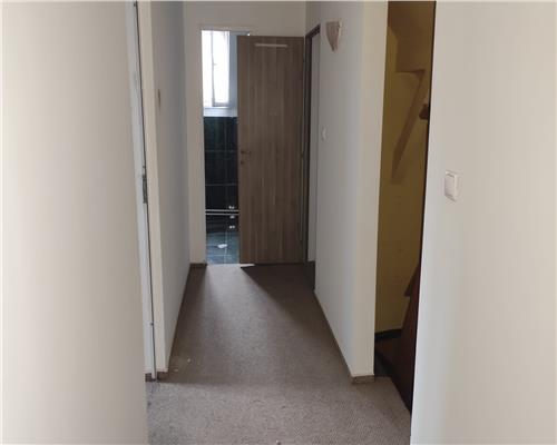 Ultracentral Spatiu Comercial 503 mp