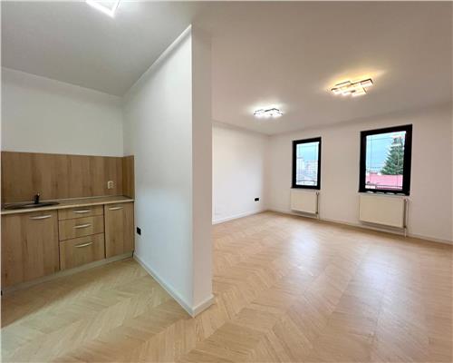 Inchiriere cladire birouri P+2, Gheorghe Doja, Ploiesti