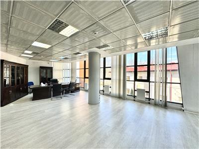 Spatiu comercial sau birouri 300 mp, zona centrala, Ploiesti