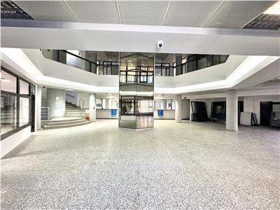 Spatiu comercial sau birouri 300 mp, zona centrala, Ploiesti