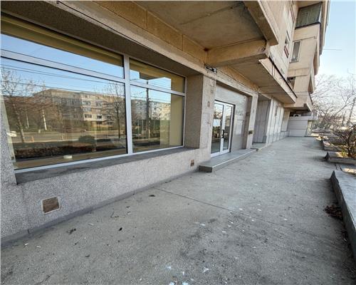 Spatiu comercial, parter de bloc, stradal, Ploiesti, Democratiei