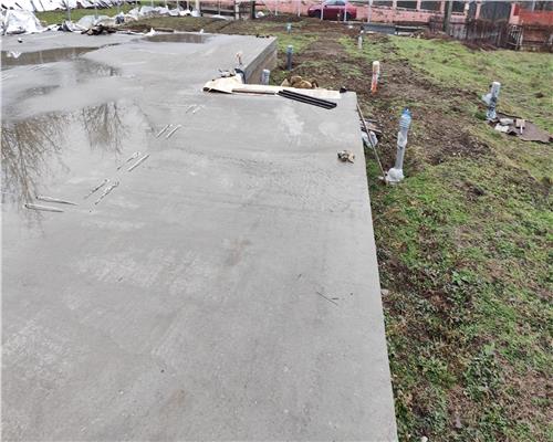 Vanzare 590 mp Teren+ Fundatie Casa Baicoi