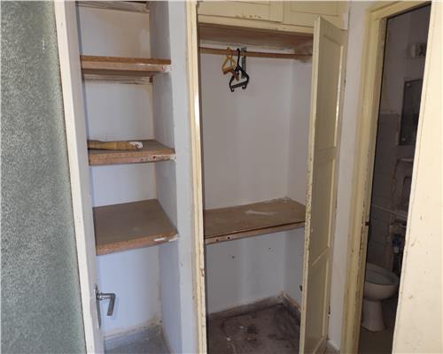 Policlinica Cina  2 camere  56 mp utili 39000 euro