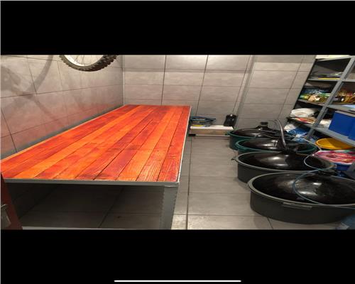 Apartament 4 camere, decomandat , Ploiesti , zona centrala