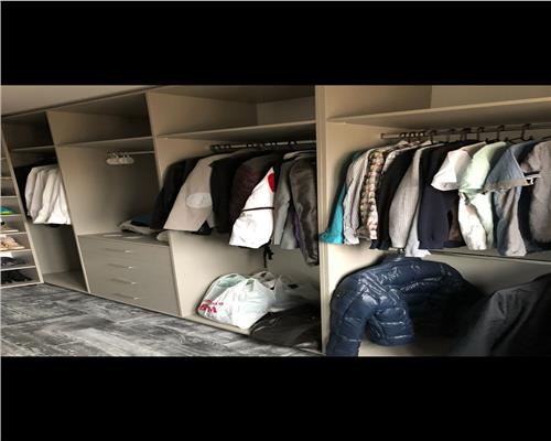 Apartament 4 camere, decomandat , Ploiesti , zona centrala