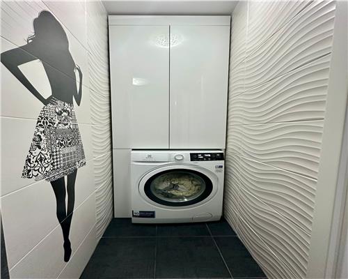 Apartament 4 camere, decomandat , Ploiesti , zona centrala