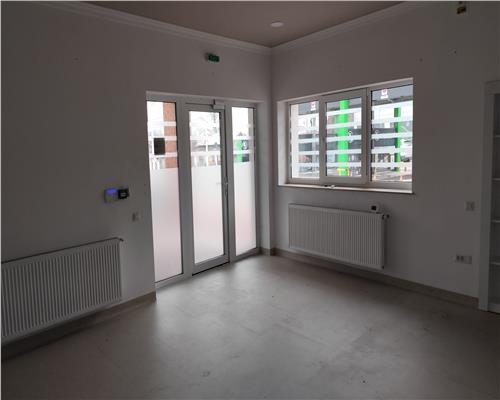 Baicoi  Spatiu Comercial 250 mp