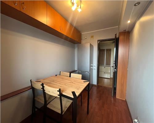 Garsoniera proaspat renovata, 40 mp, zona Sala Sporturilor, Ploiesti
