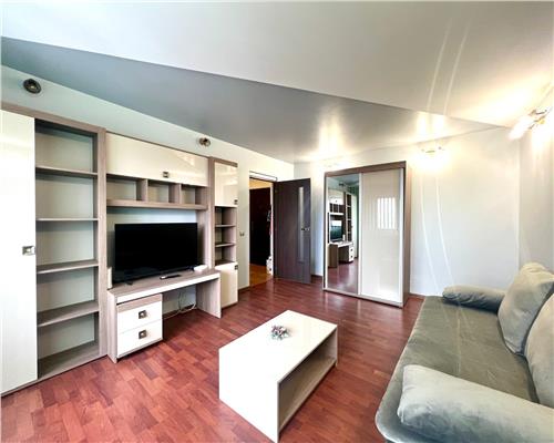 Garsoniera proaspat renovata, 40 mp, zona Sala Sporturilor, Ploiesti