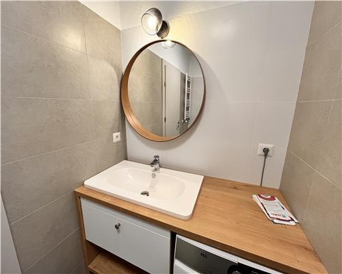 Inchiriere garsoniera de lux, parcare privata, zona Cartier Albert